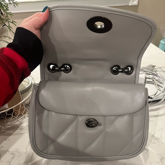 Coach Pillow Madison Shoulder Bag With Quilting - Picture 3 of 10